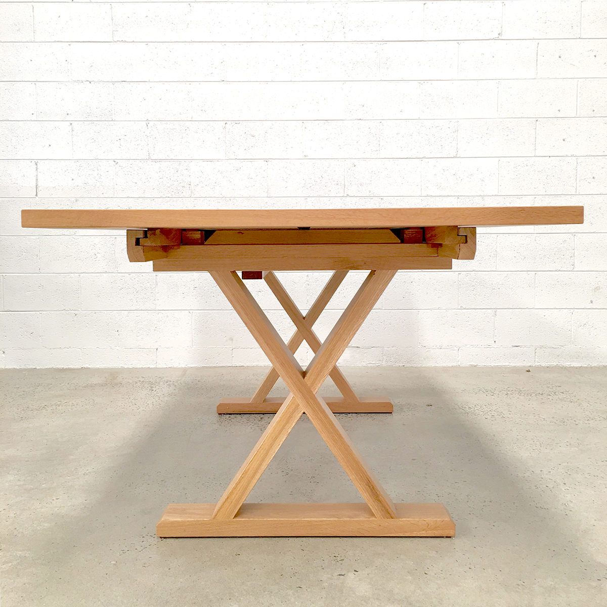 american oak ext dining table