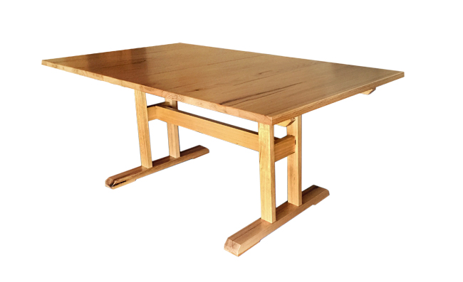 butterfly ext dining table